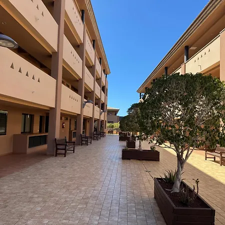 Family-friendly Oasis In With Panoramic Terrace & Private Parking In Tenerife 아파트 플라야 파라이소