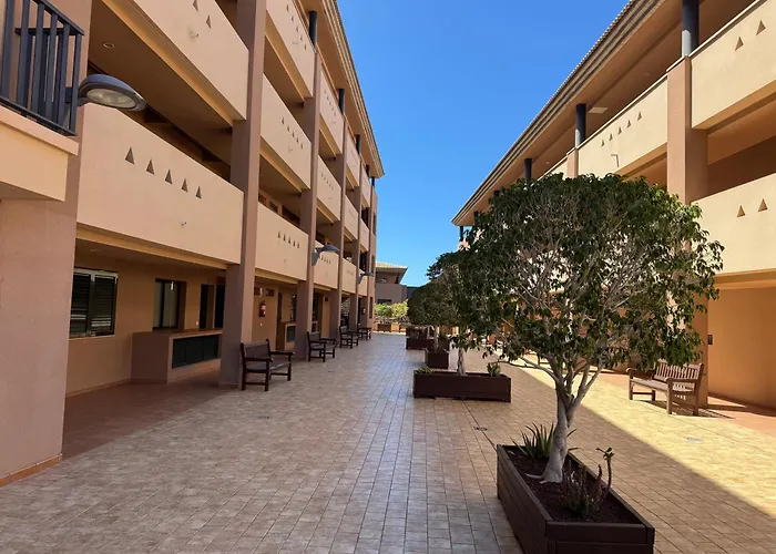 Family-friendly Oasis In With Panoramic Terrace & Private Parking In Tenerife شقة بلايا بارايسو
