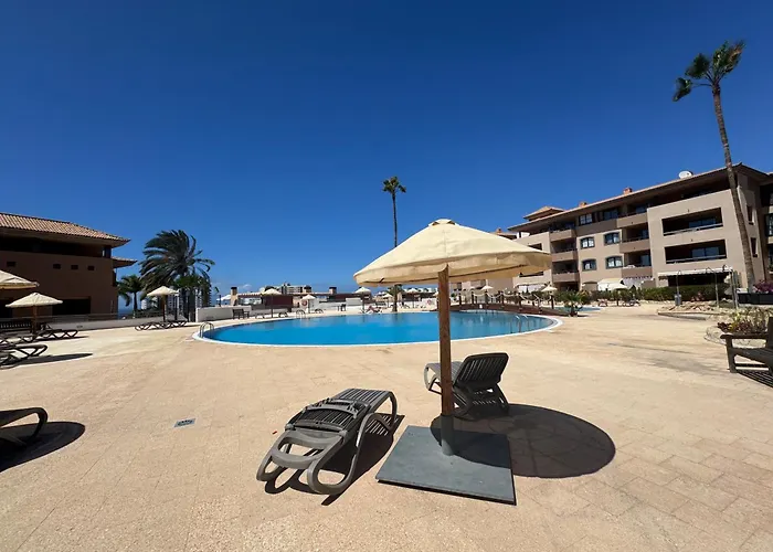 شقة Family-friendly Oasis In With Panoramic Terrace & Private Parking In Tenerife