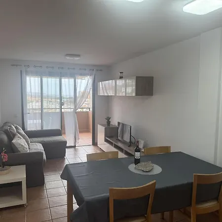 Family-friendly Oasis In With Panoramic Terrace & Private Parking In Tenerife Daire